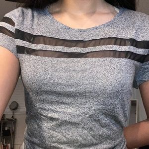 HM MESH DETAIL TEE